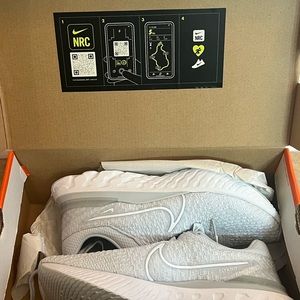 Size 10 - Nike React Infinity Run Flyknit 3 Pure Platinum White Blue DD3024 004